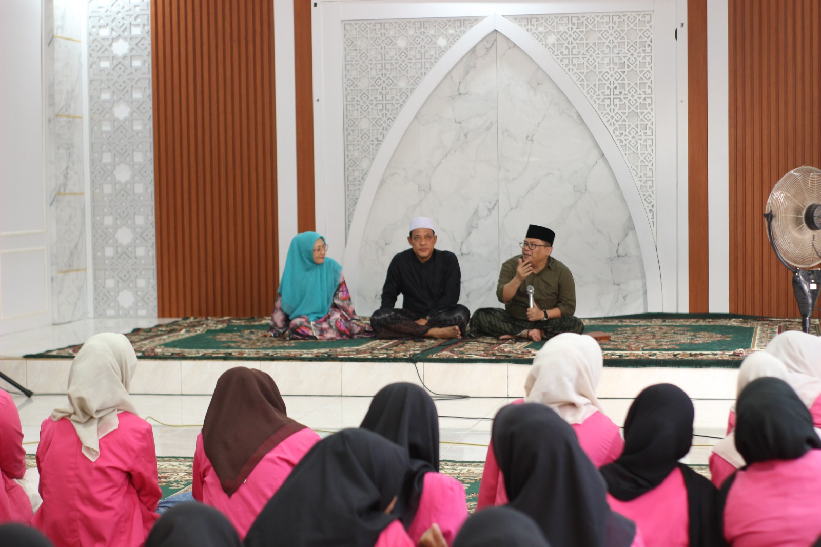 Wakil Rektor UIN Sunan Kalijaga Dorong Santriwati Al-Lathifiyyah 2 Berani Raih Pendidikan Tinggi